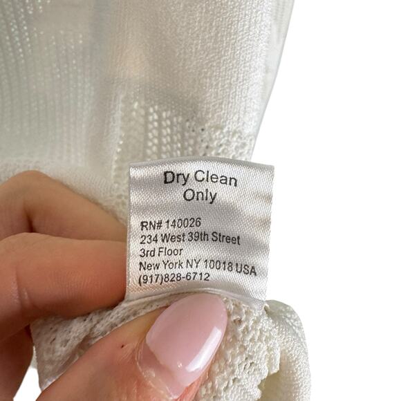 Parker White Sheer Long Sleeve Scroll Pattern Knit Layering Cropped Top Sweater - Picture 12 of 12